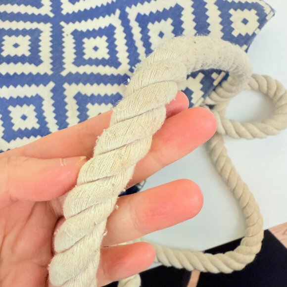 Summer & Rose Woven Rope-Handle Canvas Tote Bag - Picture 6 of 7